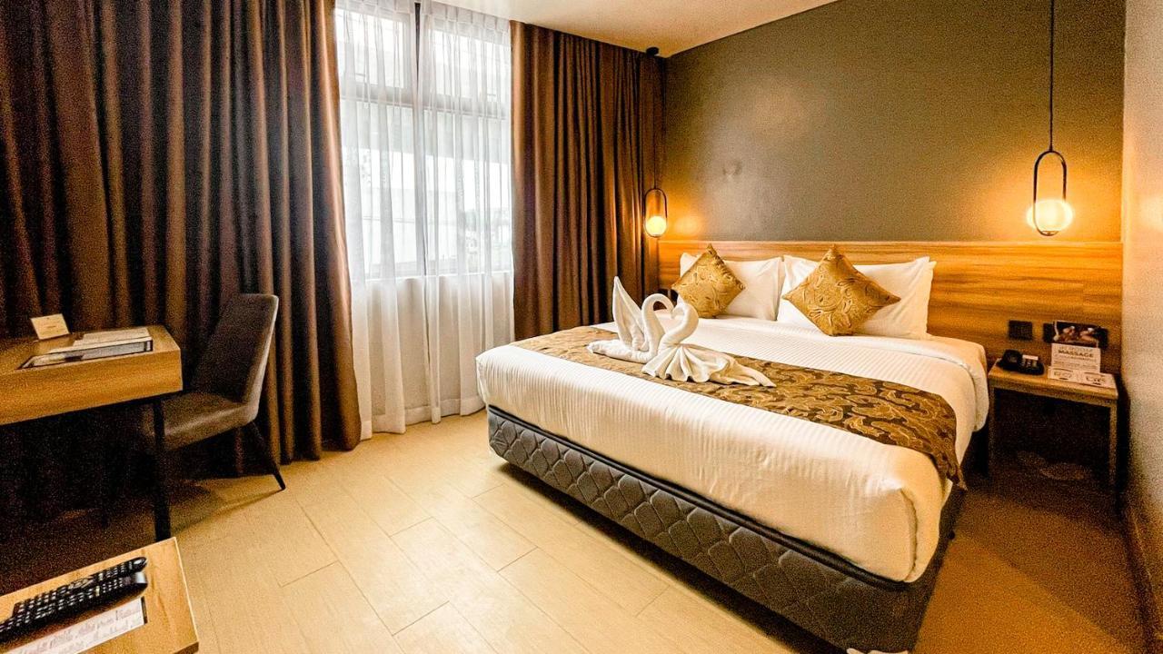 Madison 101 Hotel + Tower Quezon City Ngoại thất bức ảnh